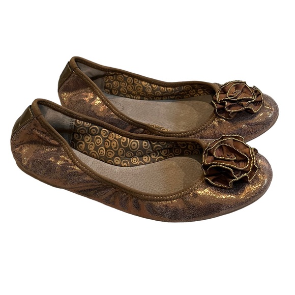 Lindsay Phillips Liz Ballet Flats Brown Metallic Flower Leather - Picture 3 of 10